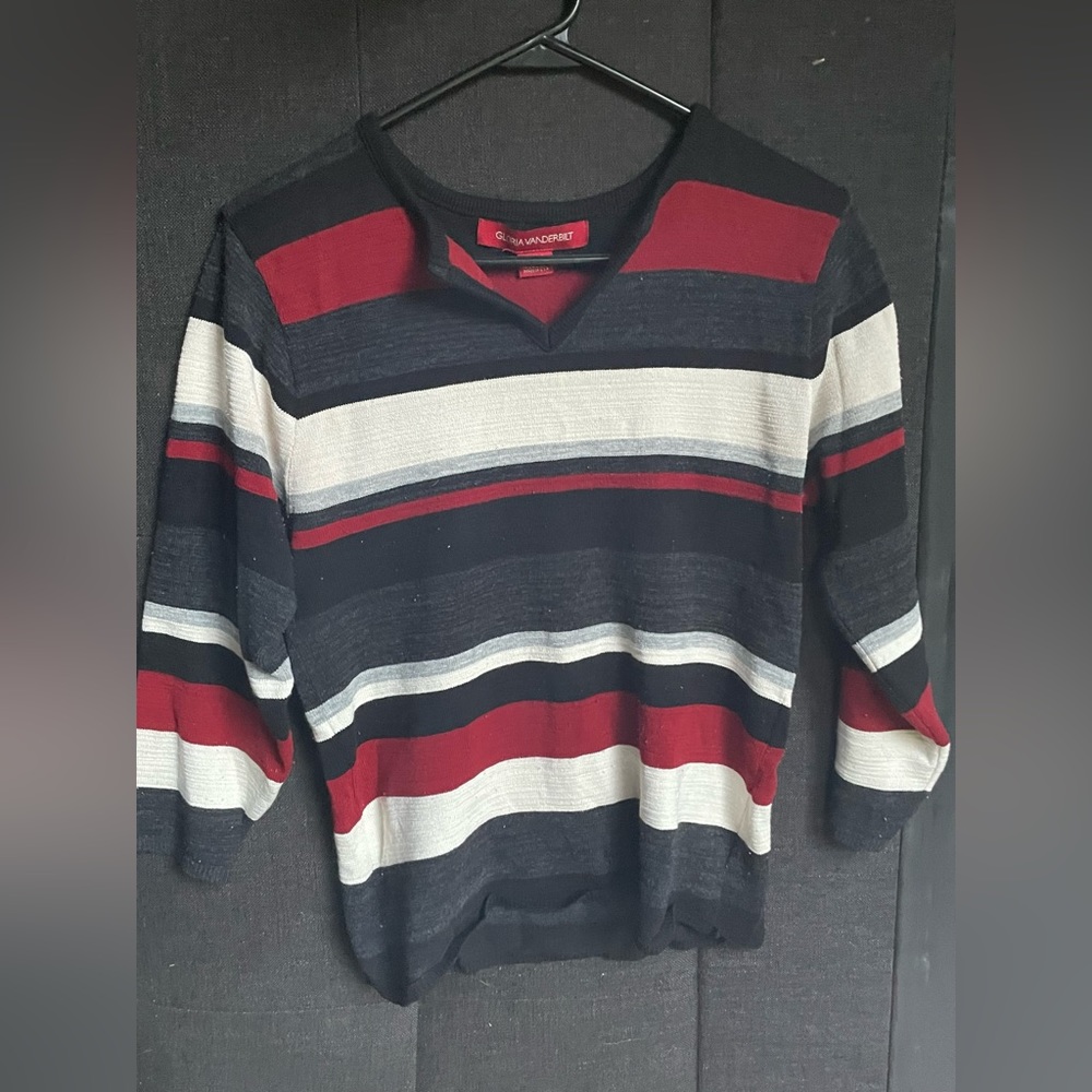 GloriaVanderbilt Sweater